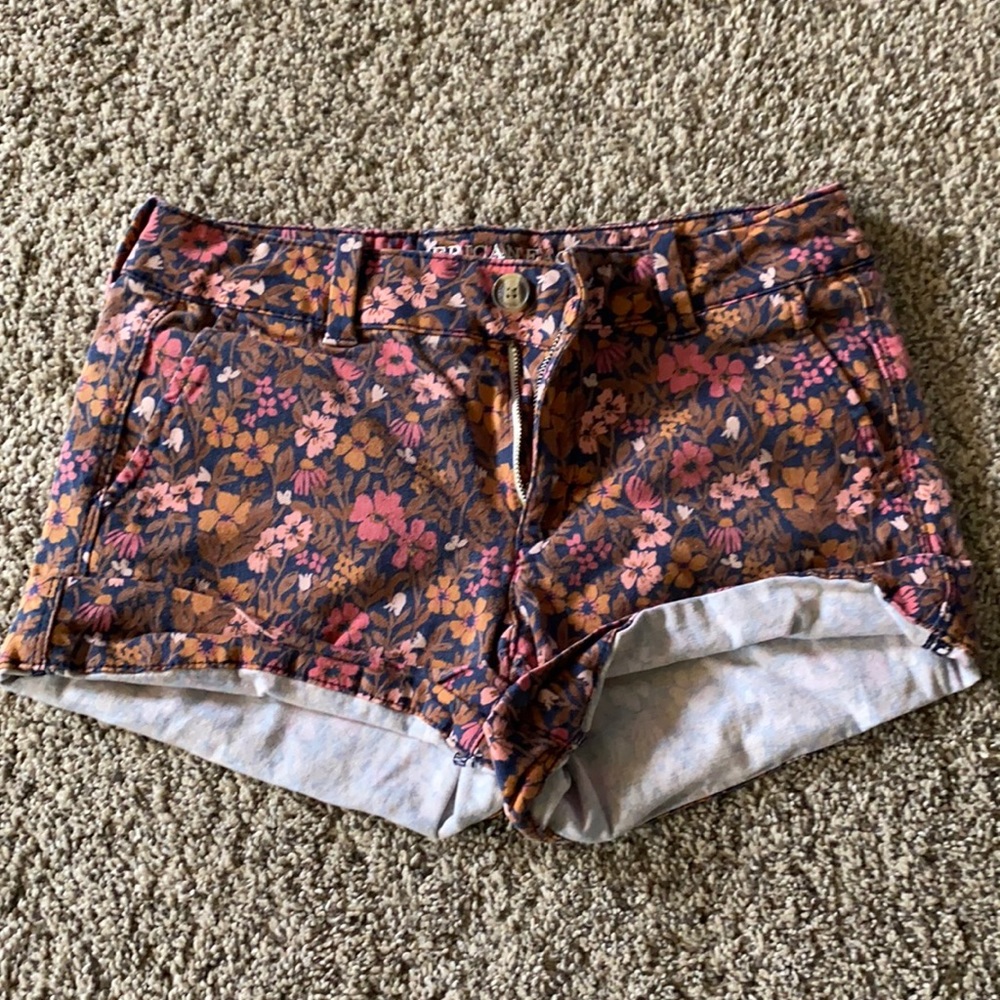American Eagle midi shorts